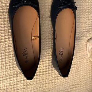 Elegant Black Ballet Flats